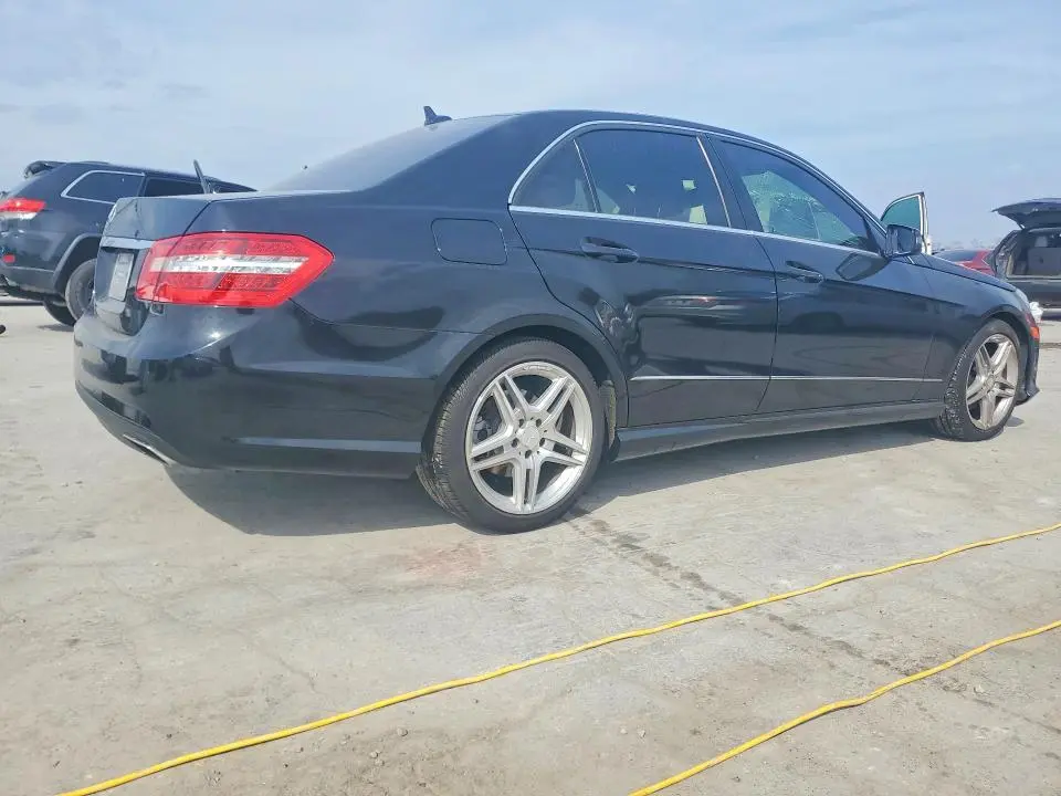 2013 MERCEDES-BENZ E 350  