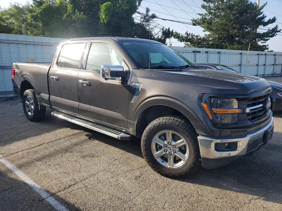 2024 FORD F150 XLT  