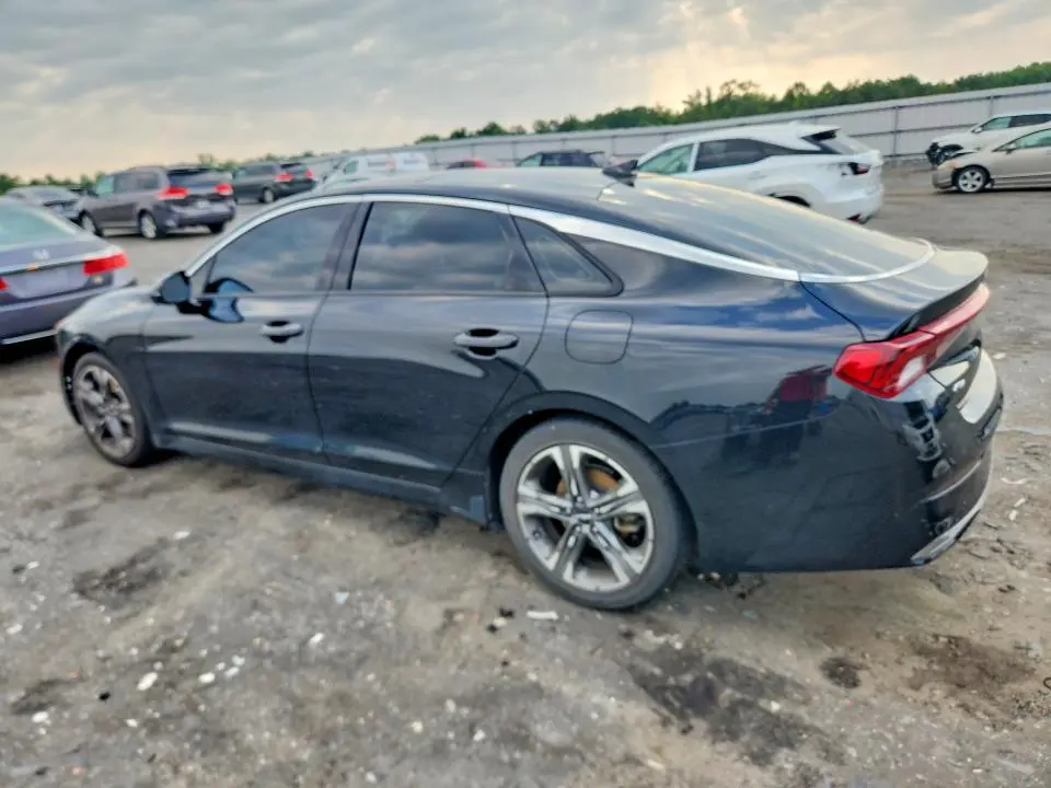 2022 KIA K5 EX  