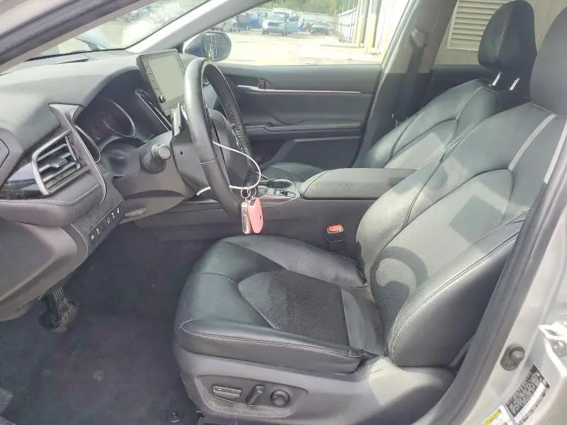 2021 TOYOTA CAMRY XSE  