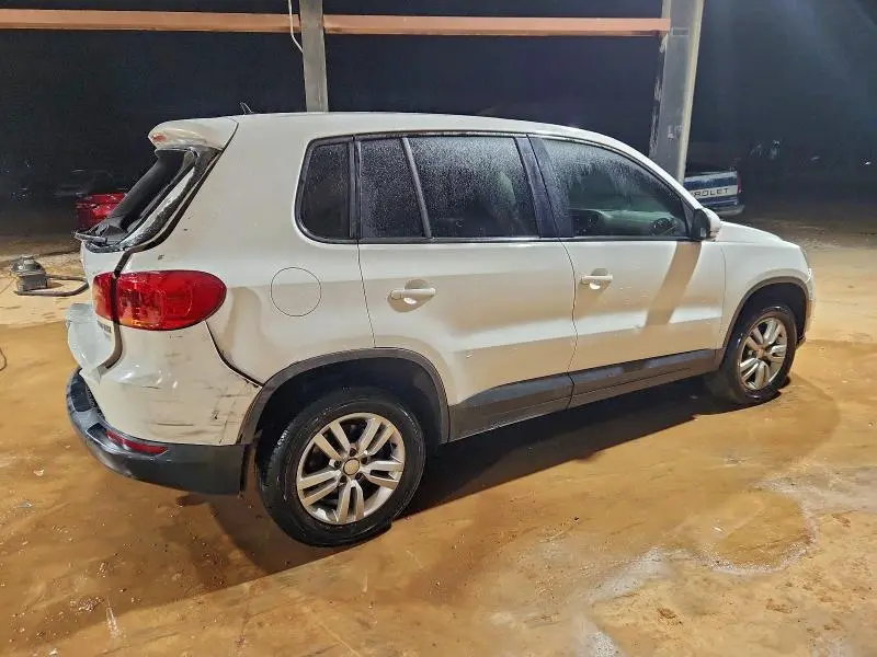 2014 VOLKSWAGEN TIGUAN S  