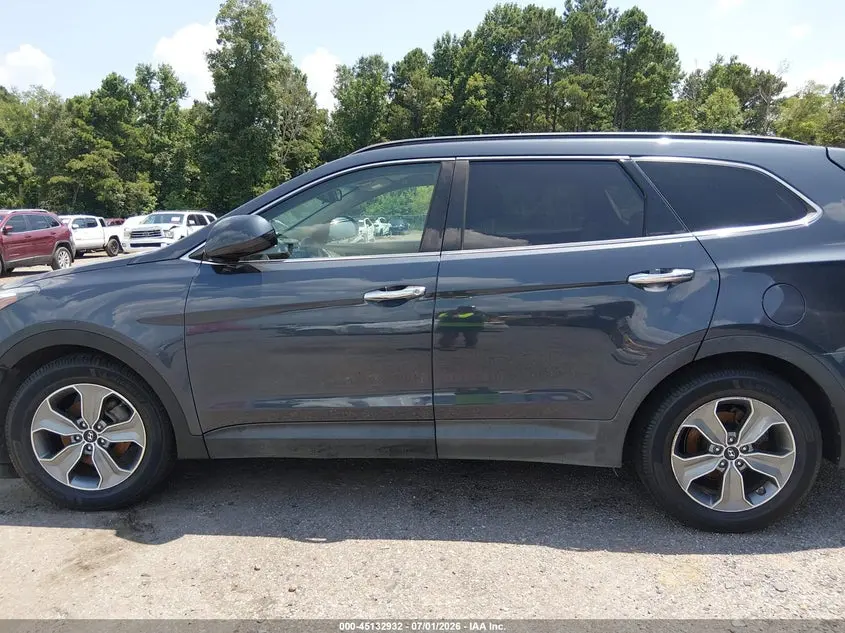 2016 HYUNDAI SANTA FE SE