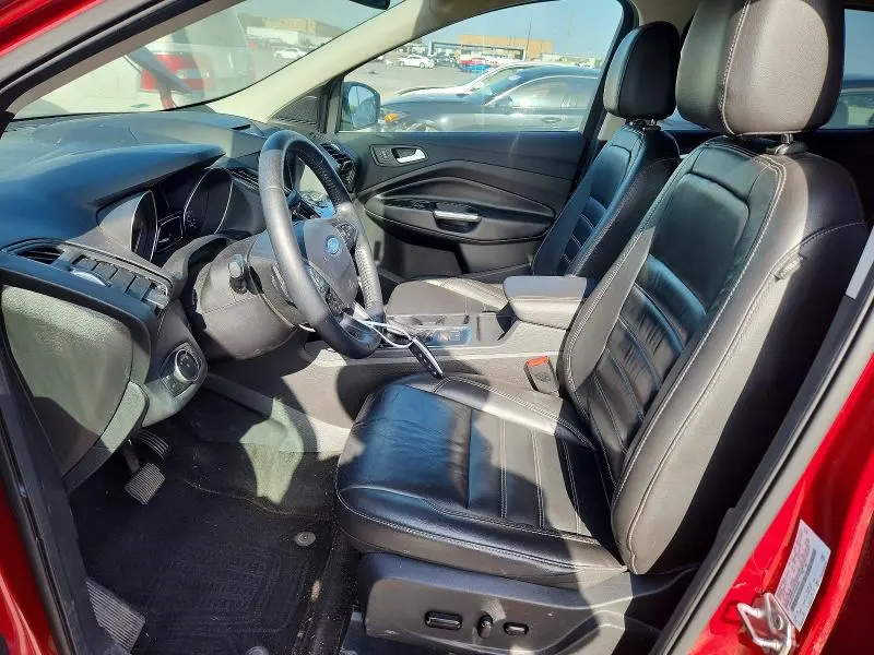 2017 FORD ESCAPE TITANIUM  