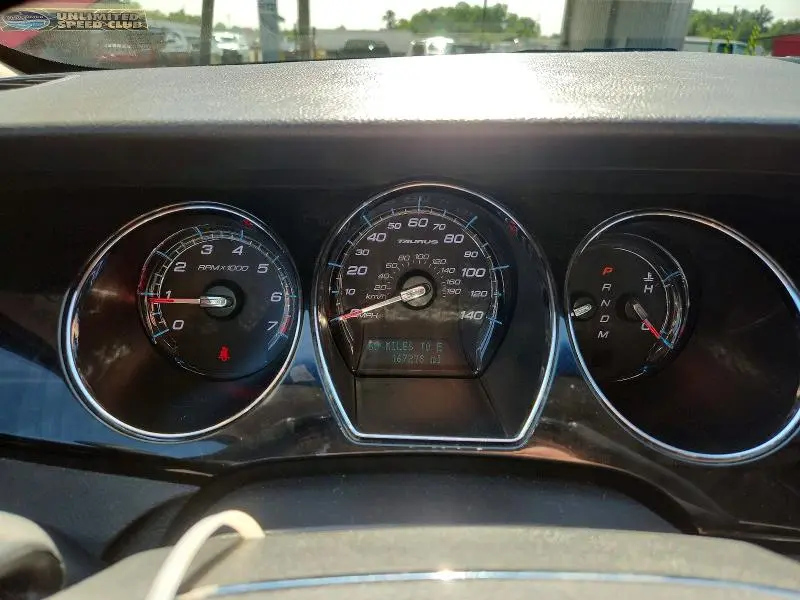 2011 FORD TAURUS LIMITED  