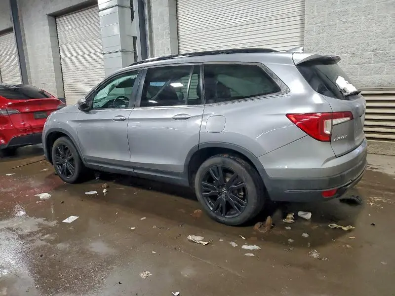 2021 HONDA PILOT SE  