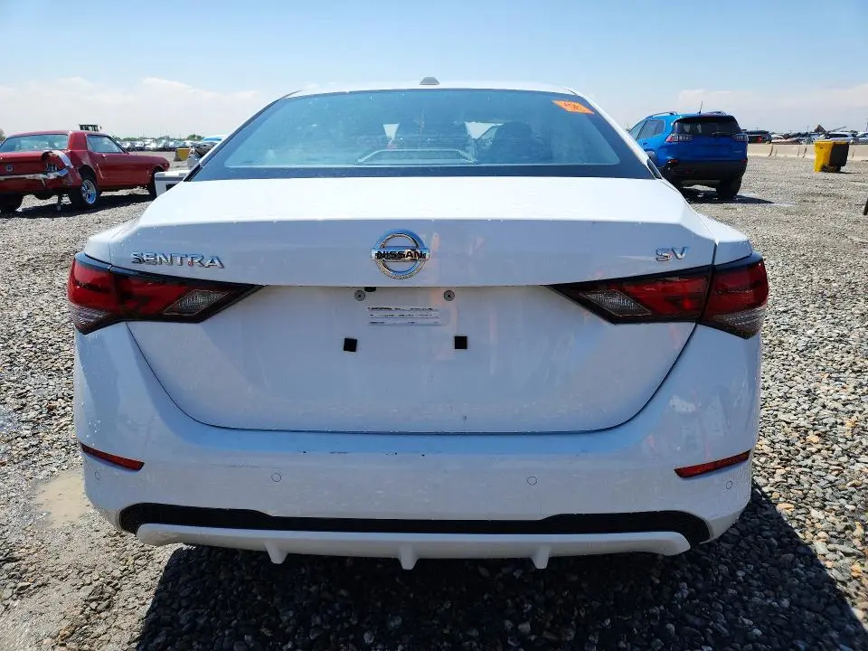 2023 NISSAN SENTRA SV  