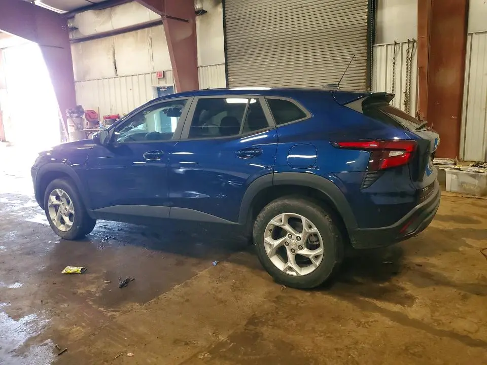 2024 CHEVROLET TRAX LS  