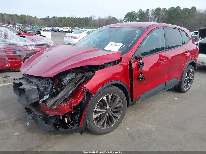 2022 FORD ESCAPE SE