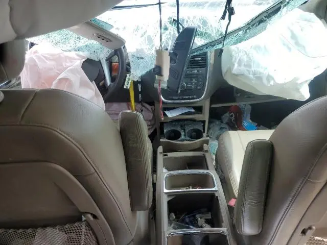 2013 CHRYSLER TOWN & COUNTRY TOURING  