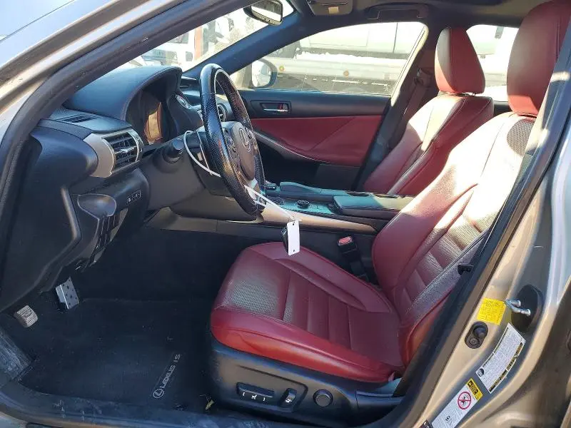 2016 LEXUS IS 200T  