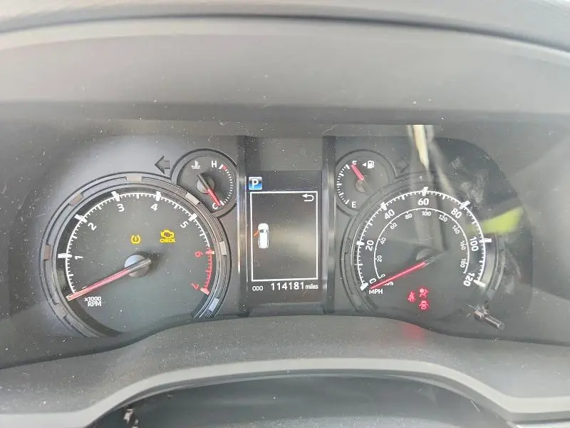 2020 TOYOTA 4RUNNER SR5  