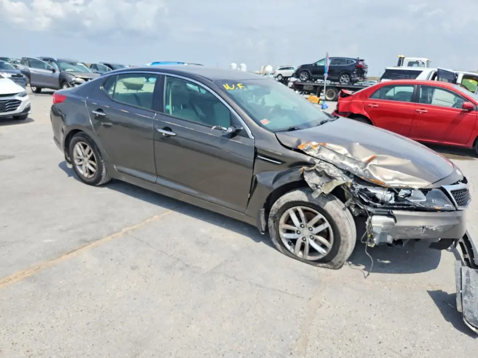 2013 KIA OPTIMA LX  