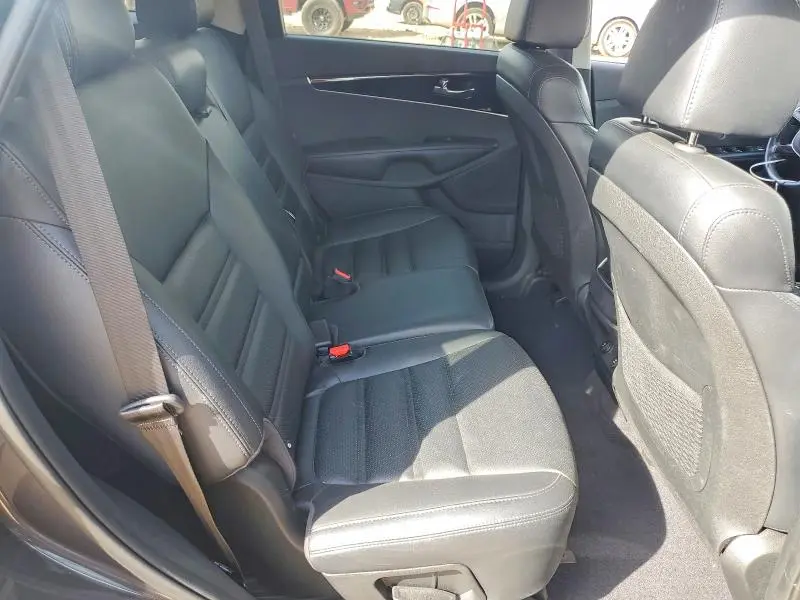 2019 KIA SORENTO EX V6  