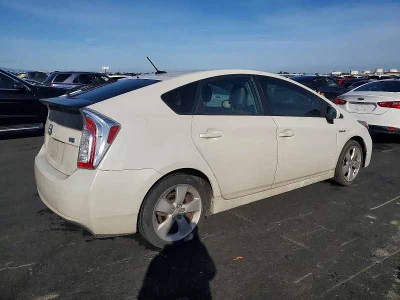 2012 TOYOTA PRIUS   