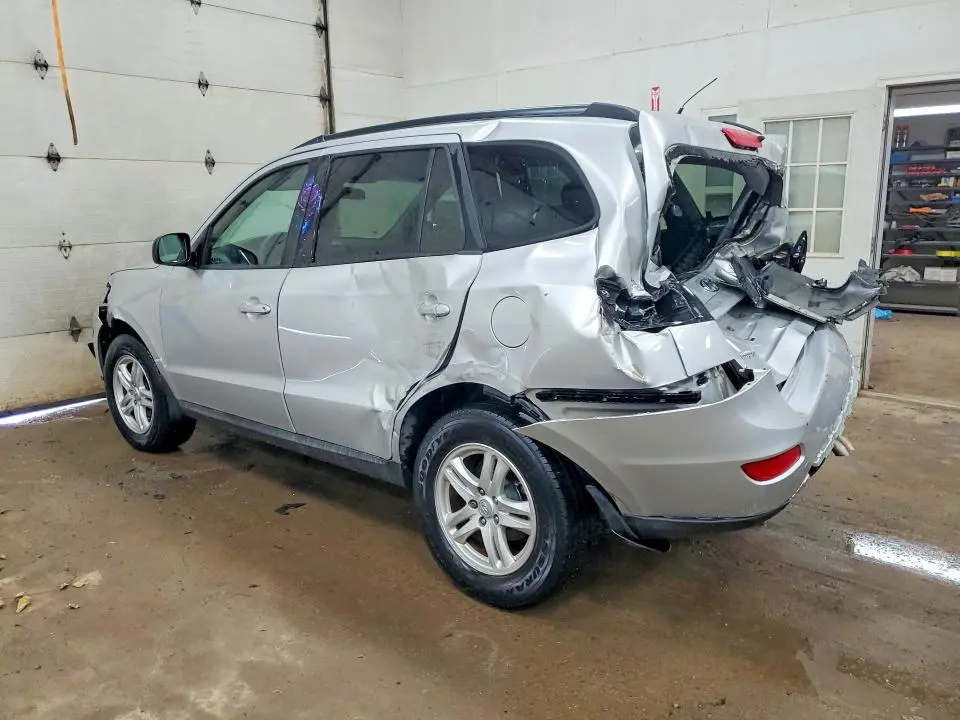 2011 HYUNDAI SANTA FE GLS  