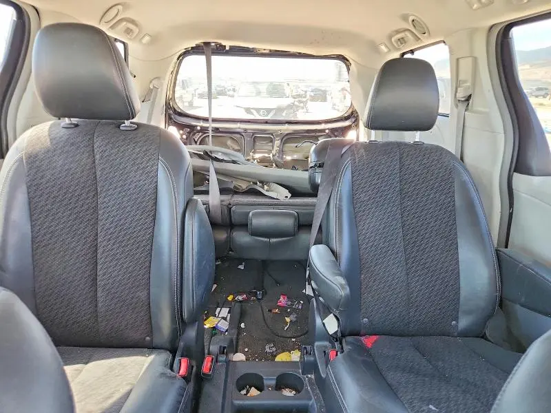 2013 TOYOTA SIENNA SPORT  