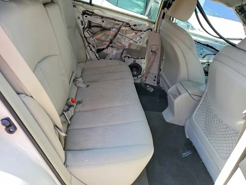 2012 SUBARU OUTBACK 2.5I PREMIUM  