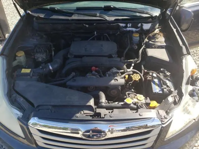 2010 SUBARU OUTBACK 2.5I PREMIUM  