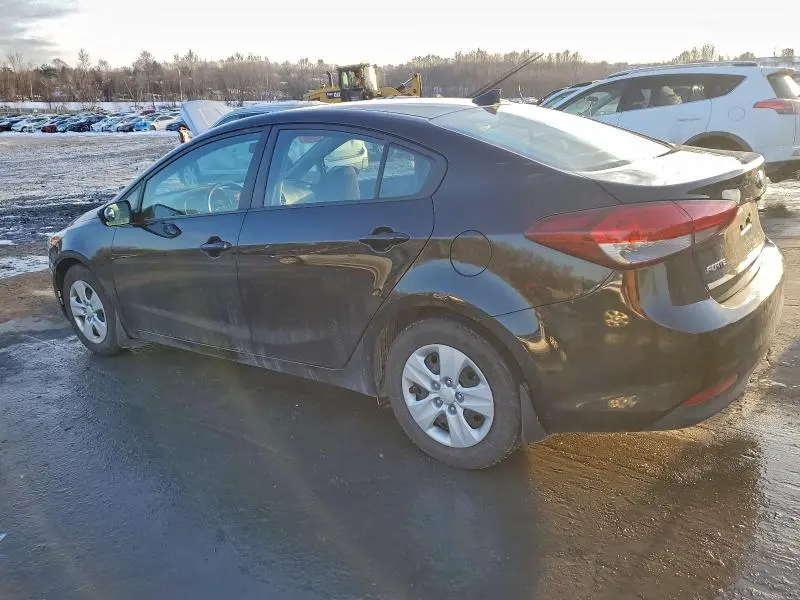 2017 KIA FORTE LX  