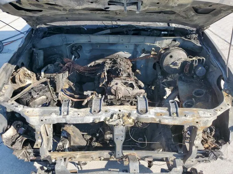 2011 NISSAN FRONTIER S  