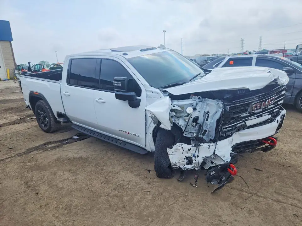2026 GMC SIERRA K2500 AT4  