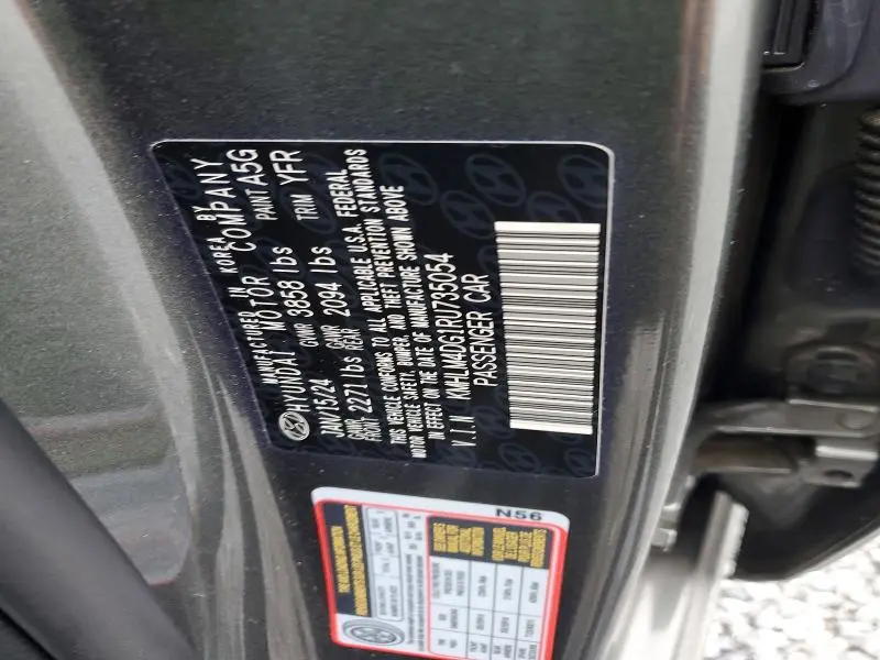 2024 HYUNDAI ELANTRA SEL  