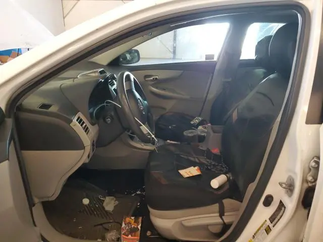 2013 TOYOTA COROLLA BASE  