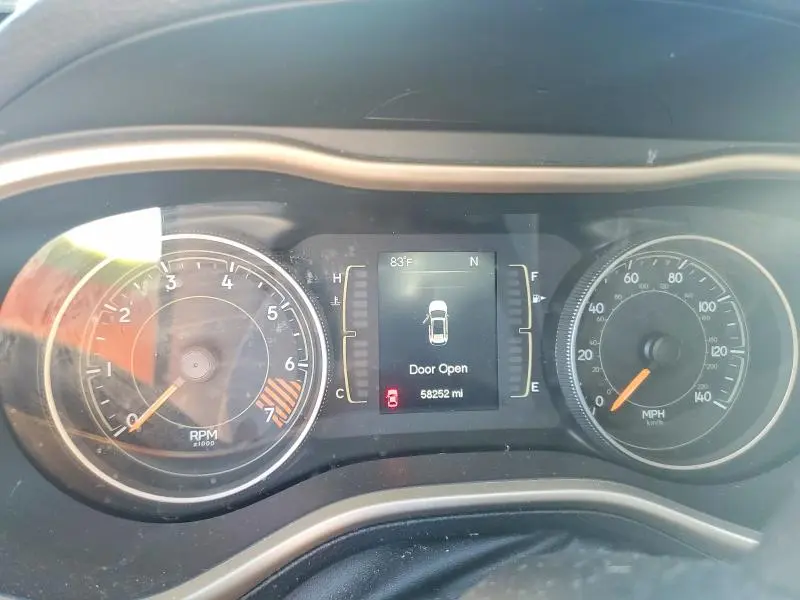 2015 JEEP CHEROKEE SPORT  