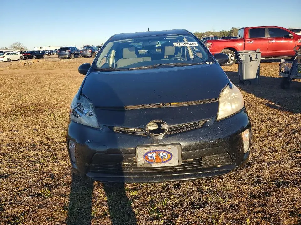2012 TOYOTA PRIUS TWO  