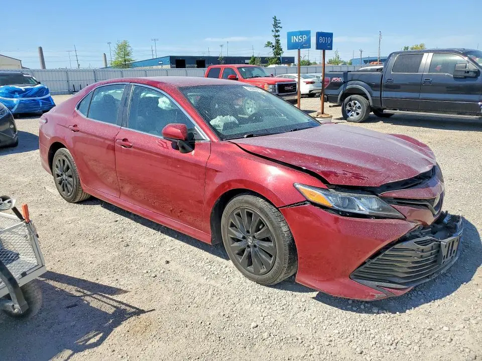 2019 TOYOTA CAMRY LE  