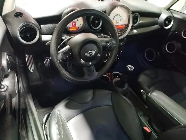2013 MINI COOPER S  