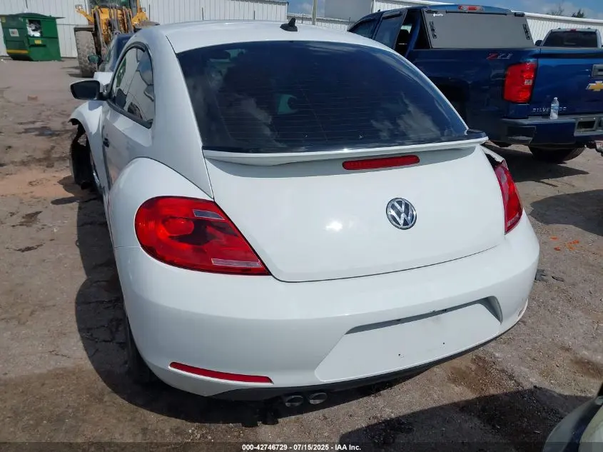 2015 VOLKSWAGEN BEETLE 1.8T CLASSIC