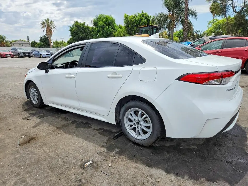 2022 TOYOTA COROLLA LE  