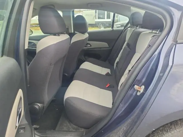 2013 CHEVROLET CRUZE LS  