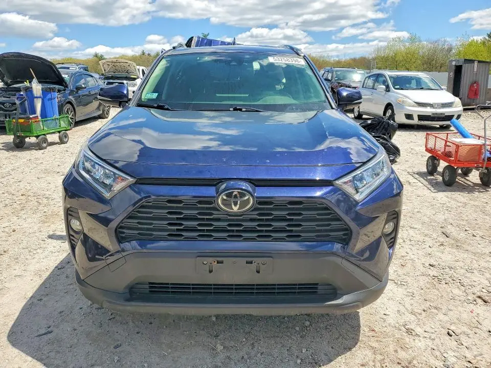 2019 TOYOTA RAV4 XLE  