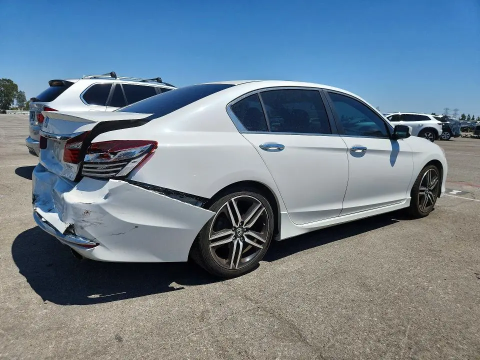 2016 HONDA ACCORD SPORT  