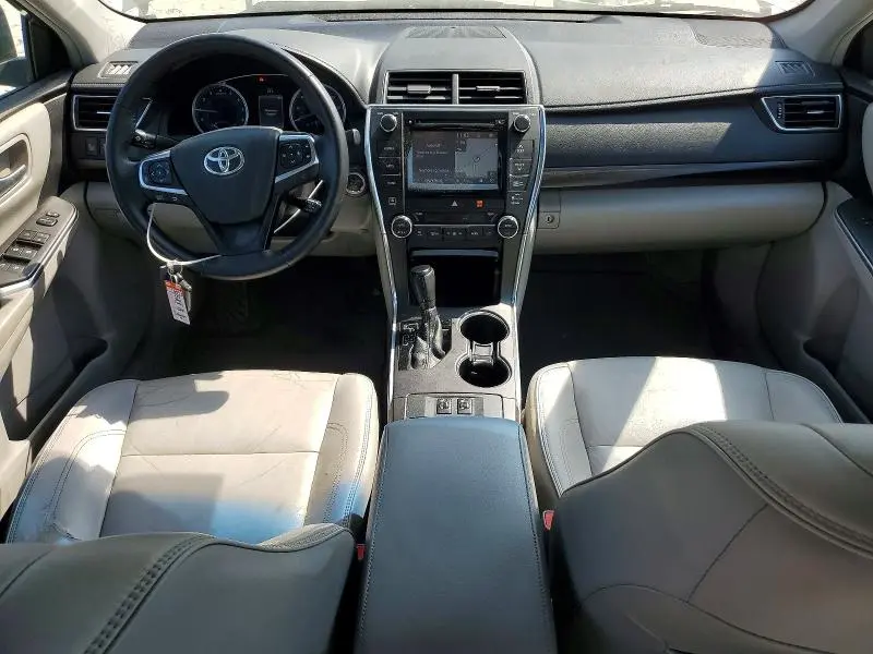 2015 TOYOTA CAMRY XLE V6  