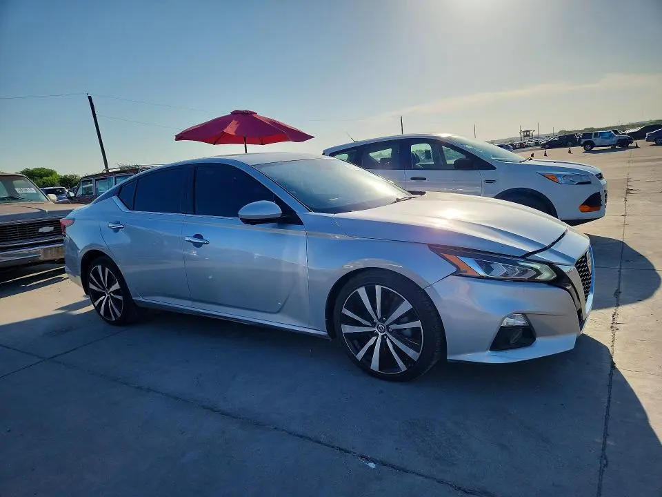 2020 NISSAN ALTIMA PLATINUM  