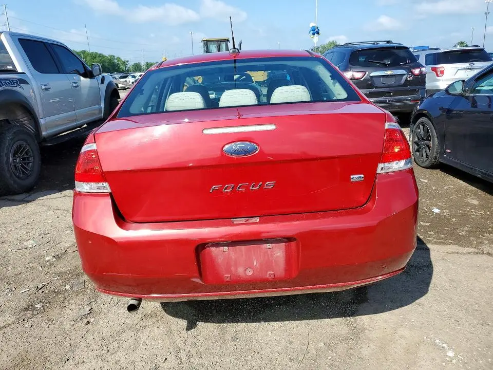 2011 FORD FOCUS SE  