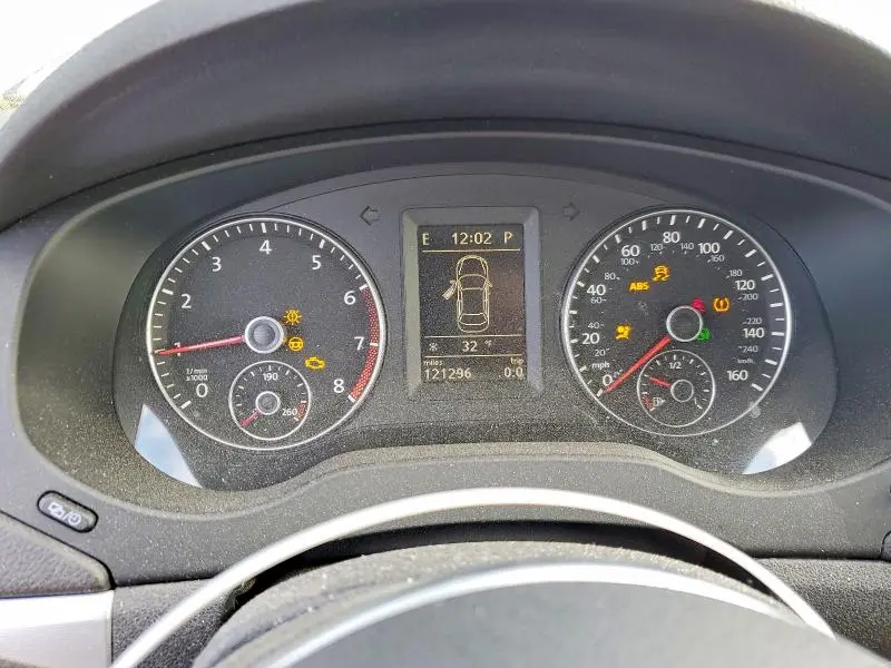 2012 VOLKSWAGEN JETTA GLI  