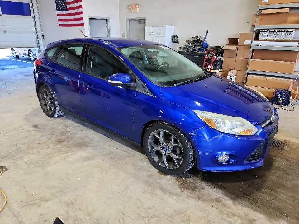 2013 FORD FOCUS SE  