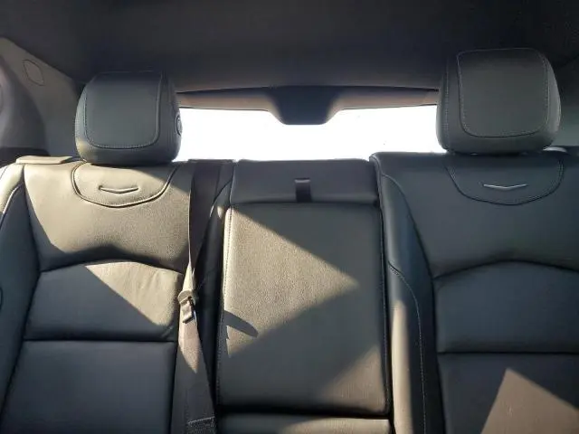 2022 CADILLAC XT4 PREMIUM LUXURY  