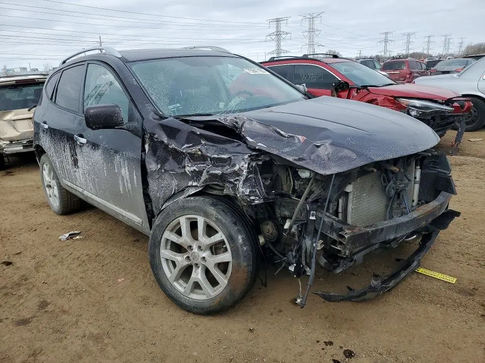2012 NISSAN ROGUE S  