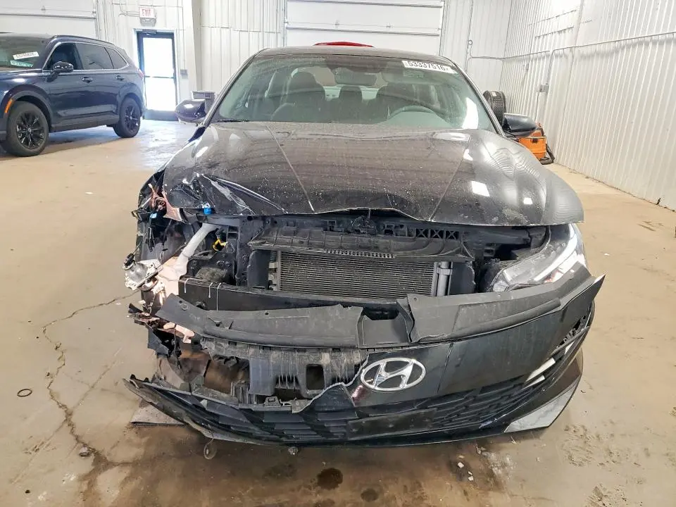 2023 HYUNDAI ELANTRA BLUE  