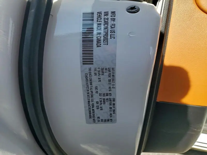 2023 CHRYSLER PACIFICA HYBRID PINNACLE  