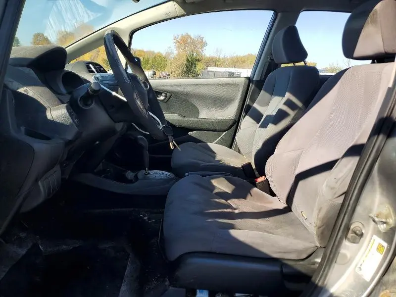2010 HONDA FIT   