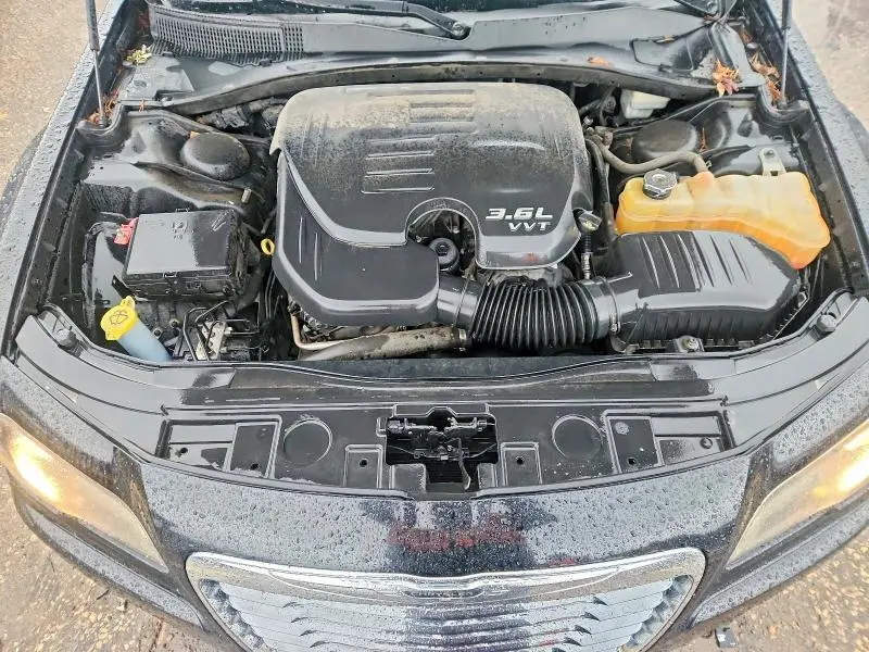 2013 CHRYSLER 300 S  