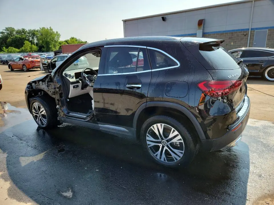 2026 MERCEDES-BENZ GLA 250 4MATIC  