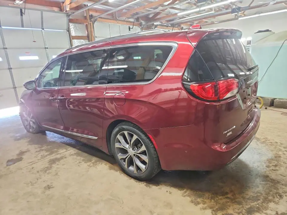 2018 CHRYSLER PACIFICA LIMITED  
