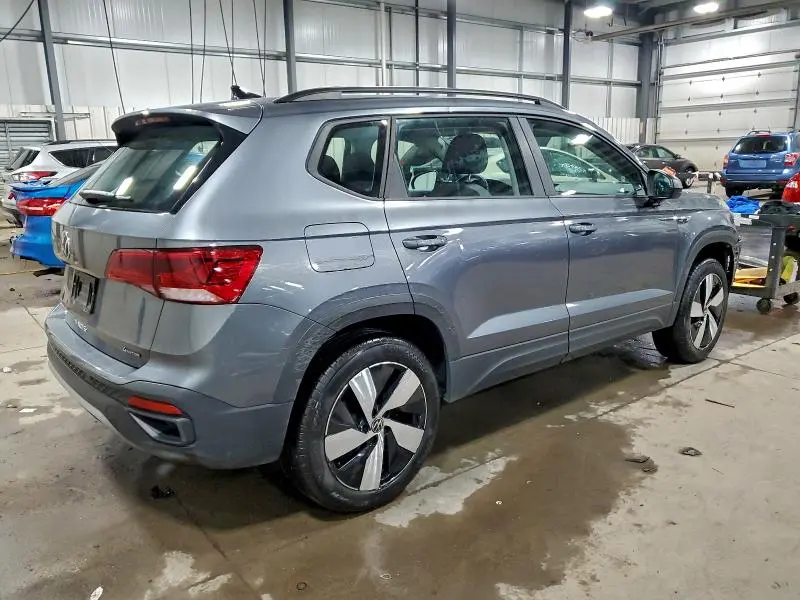 2024 VOLKSWAGEN TAOS S  
